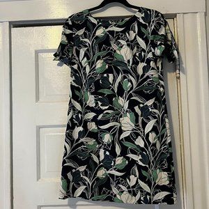 Banana Republic navy floral short shift dress